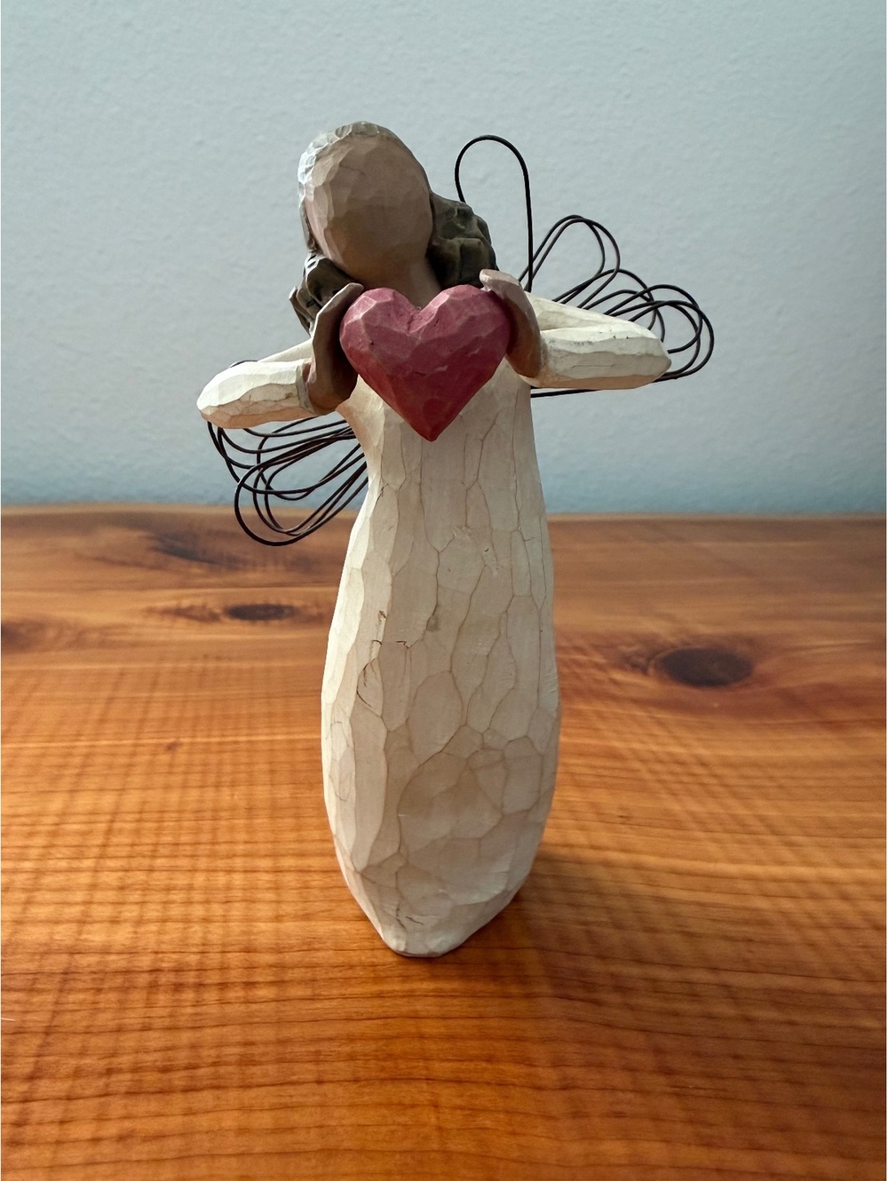 Willow Tree “With Love” Vintage 2006 Susan Lordi Angel Figurine